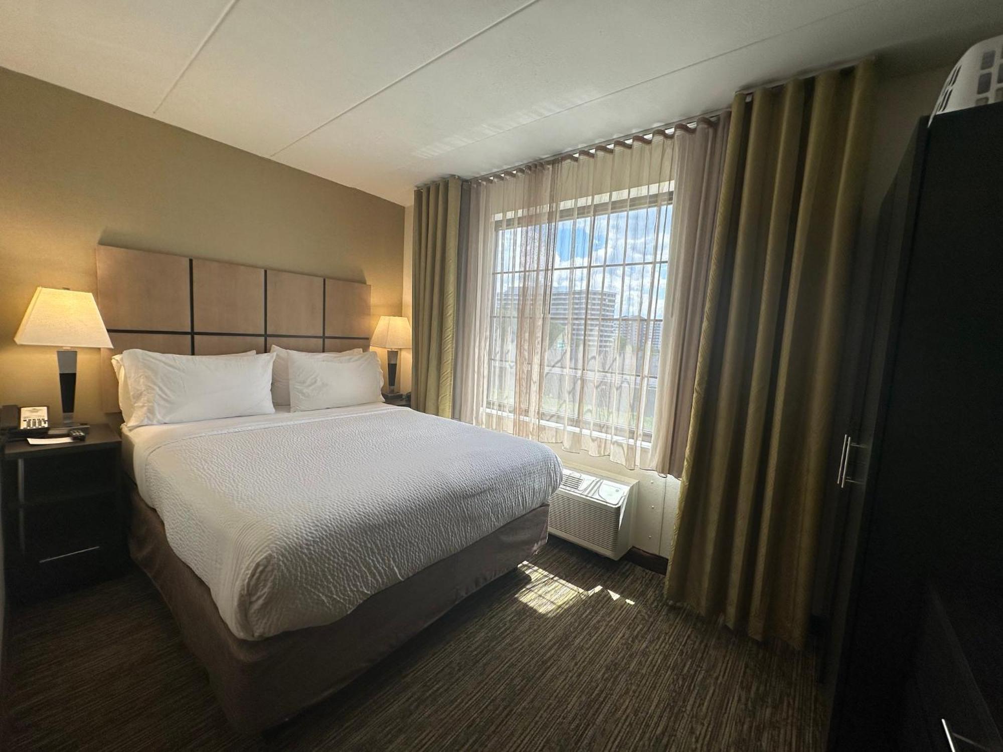 Candlewood Suites Alexandria West By Ihg Exteriér fotografie