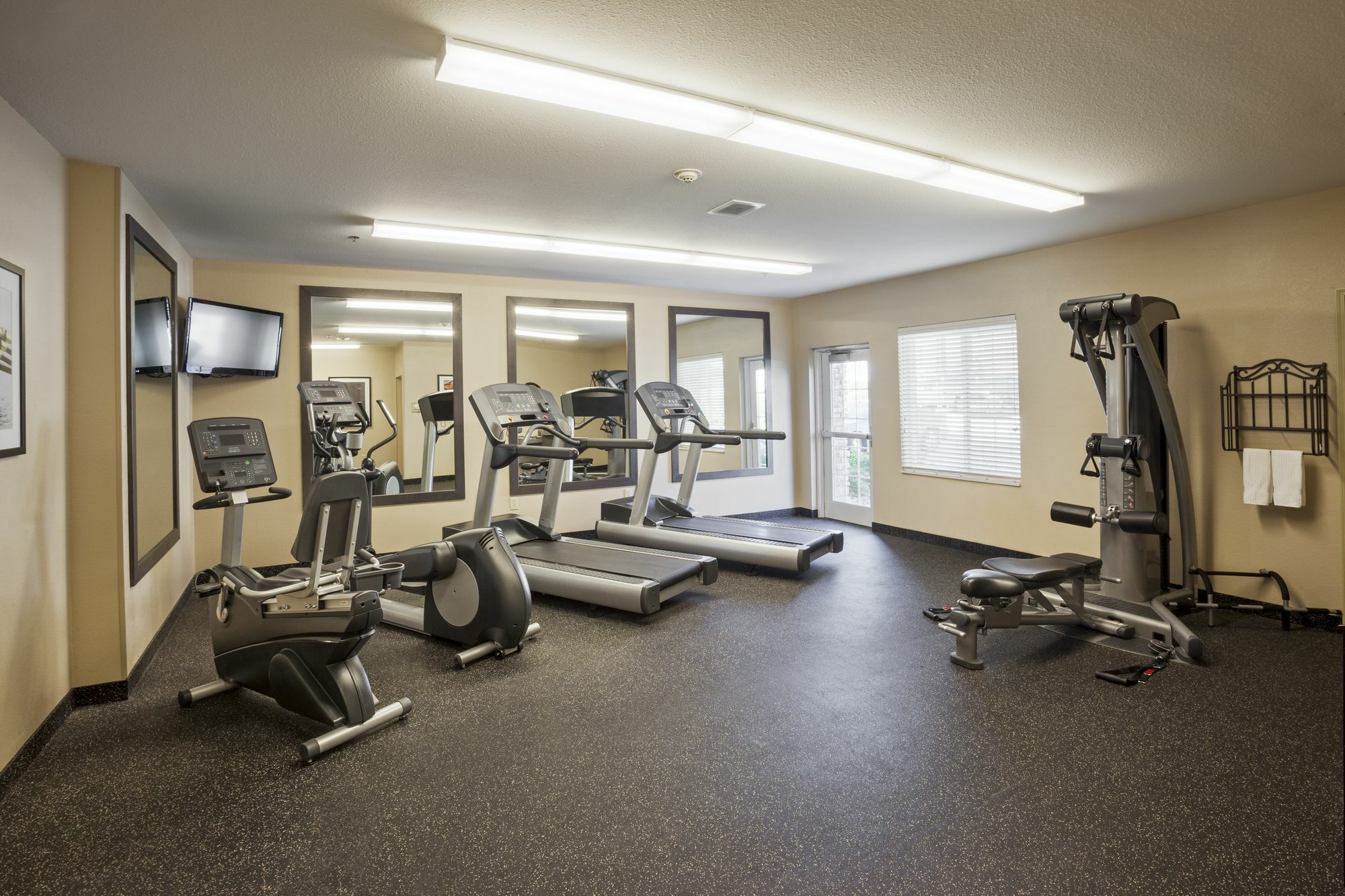 Candlewood Suites Alexandria West By Ihg Exteriér fotografie